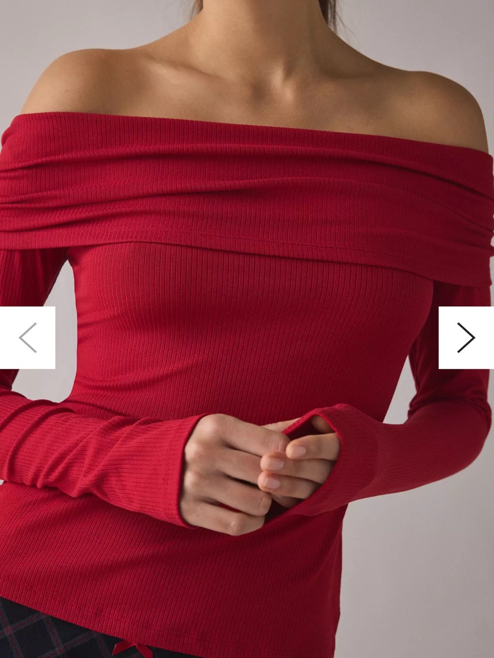 Kimchi Blue Lily Ruched Foldover Off-The-Shoulder Knit Top in Dark Red